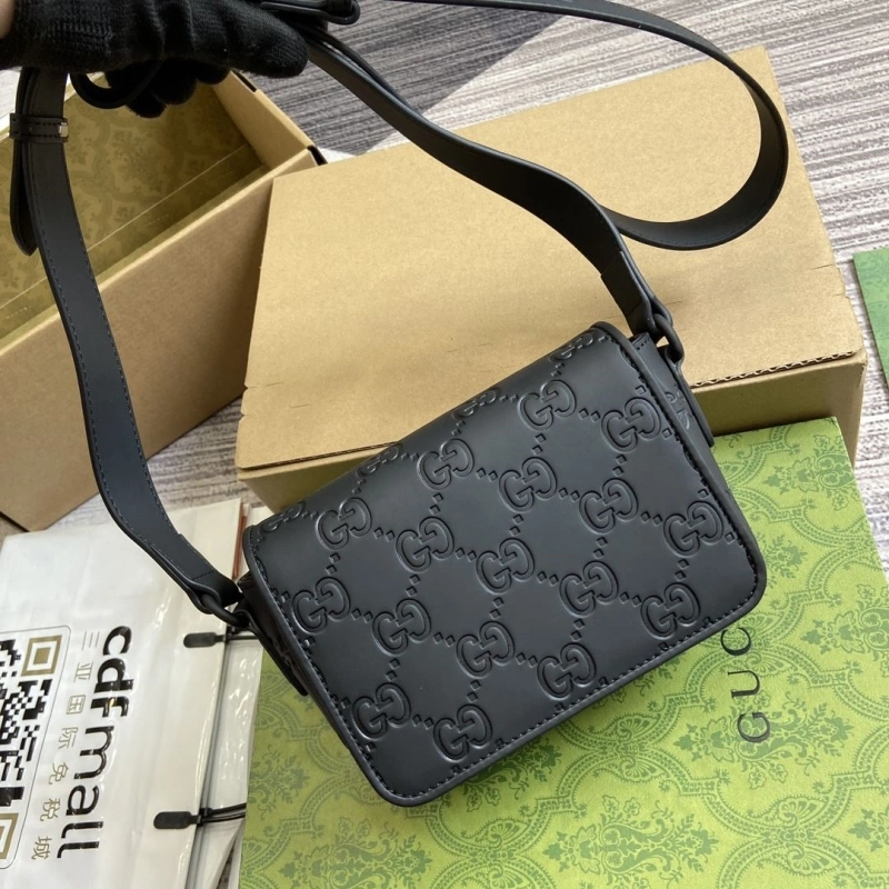 Gvc*1 satchel bags 4011-0001
