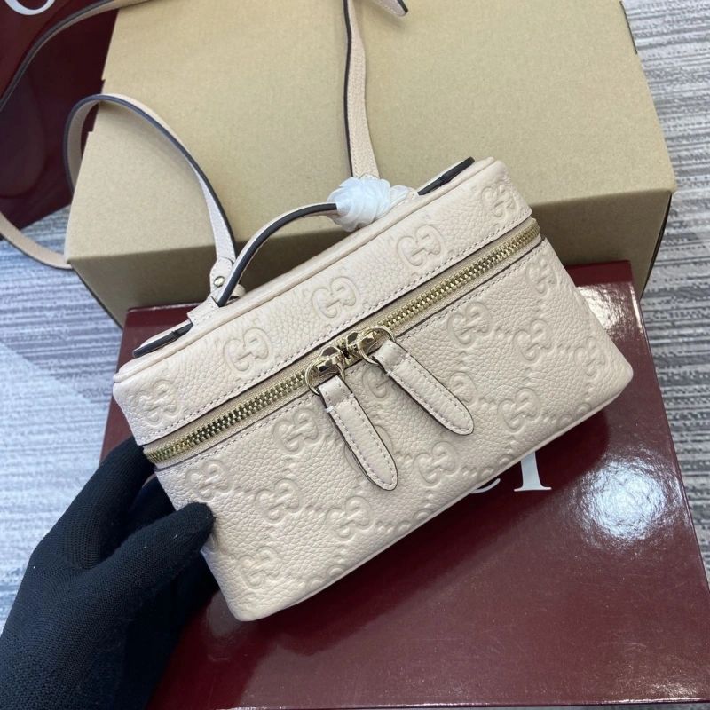 Gvc*1 top handle bags 4011c-0023