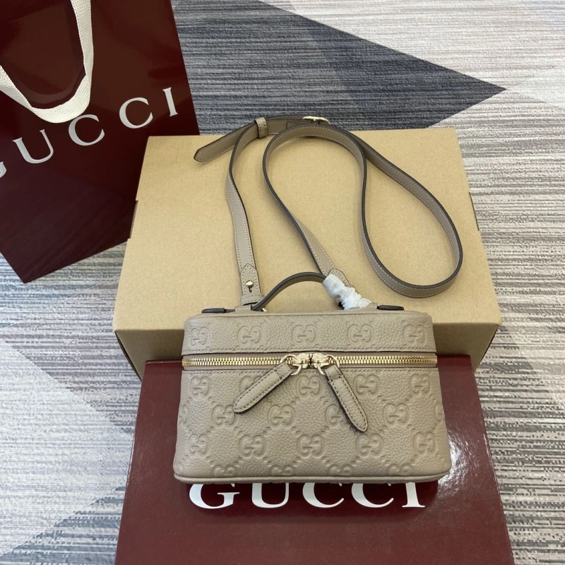 Gvc*1 top handle bags 4011c-0026