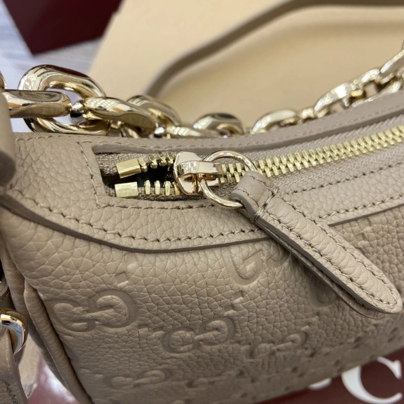 Gvc*1 top handle bags 4011c-0050