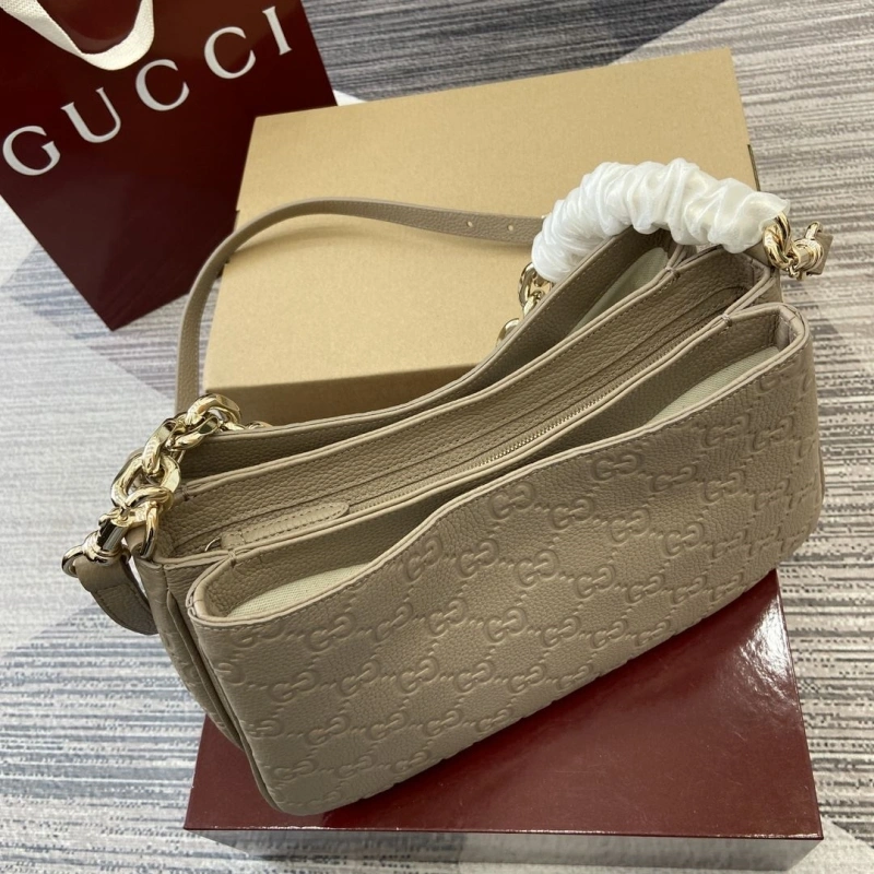 Gvc*1 top handle bags 4011c-0051