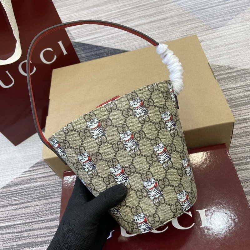 Gvc*1 bucket bags 4011c-0065