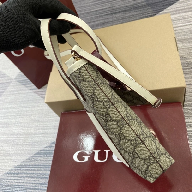 Gvc*1 top handle bags 4011c-0073