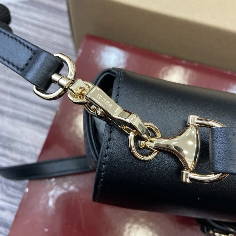 Gvc*1 satchel bags 4011c-0084