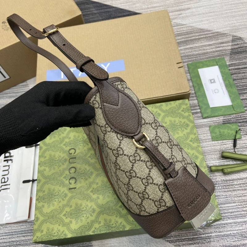 Gvc*1 top handle bags 4011h-0051