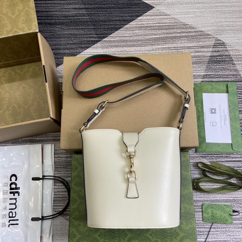Gvc*1 bucket bags 4011h-0070