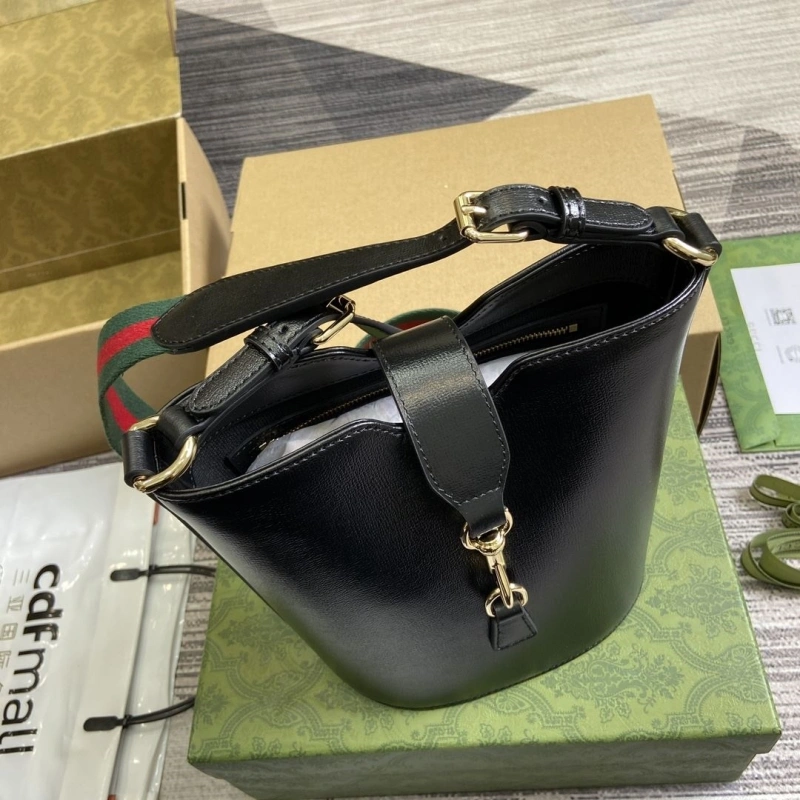 Gvc*1 bucket bags 4011h-0071