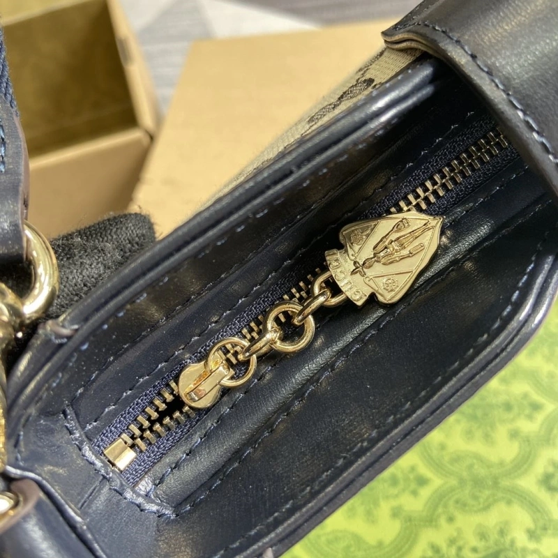 Gvc*1 top handle bags 4011i-0012
