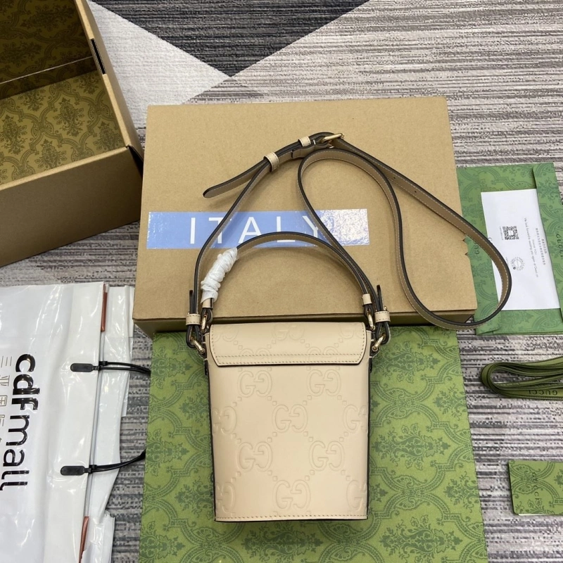 Gvc*1 top handle bags 4011i-0116