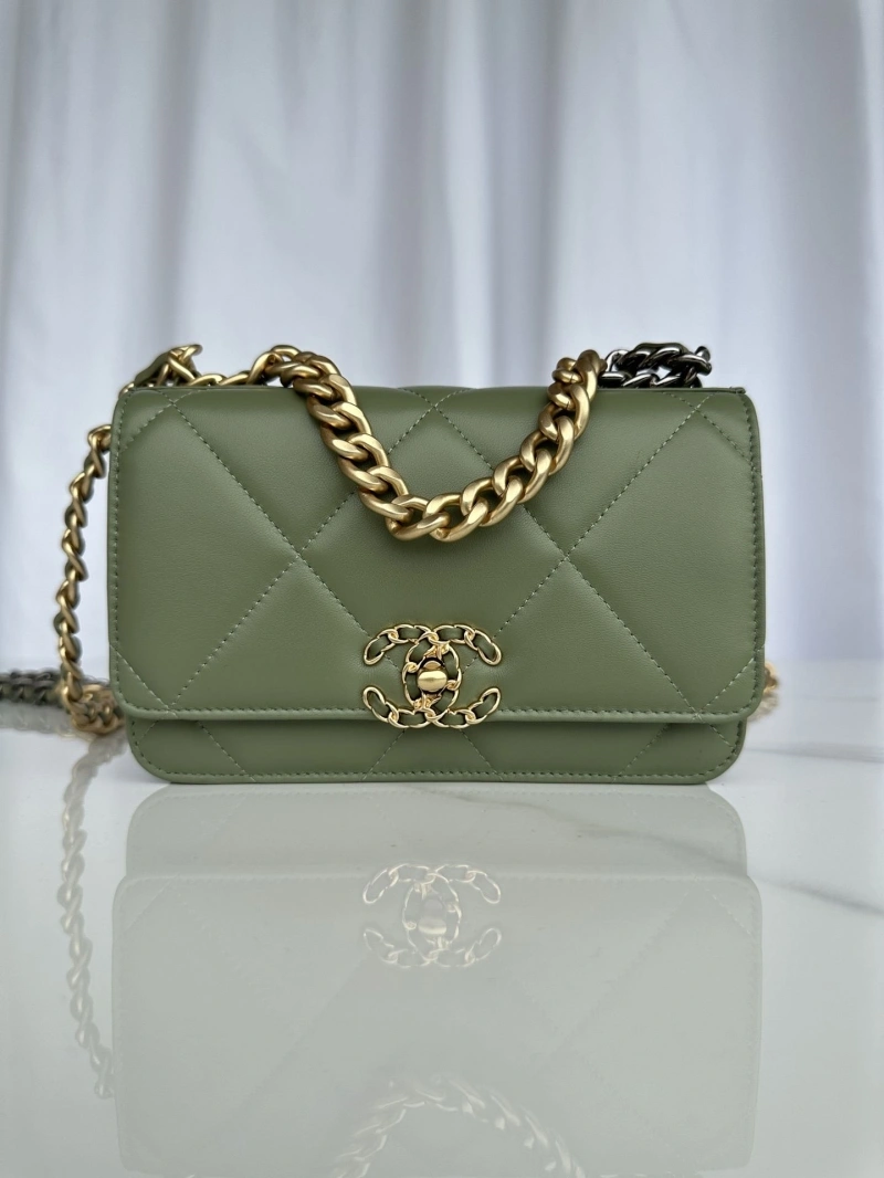 Ch**el 19 bags 4016a-0156