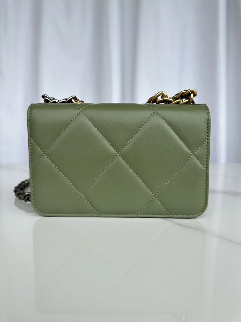 Ch**el 19 bags 4016a-0156
