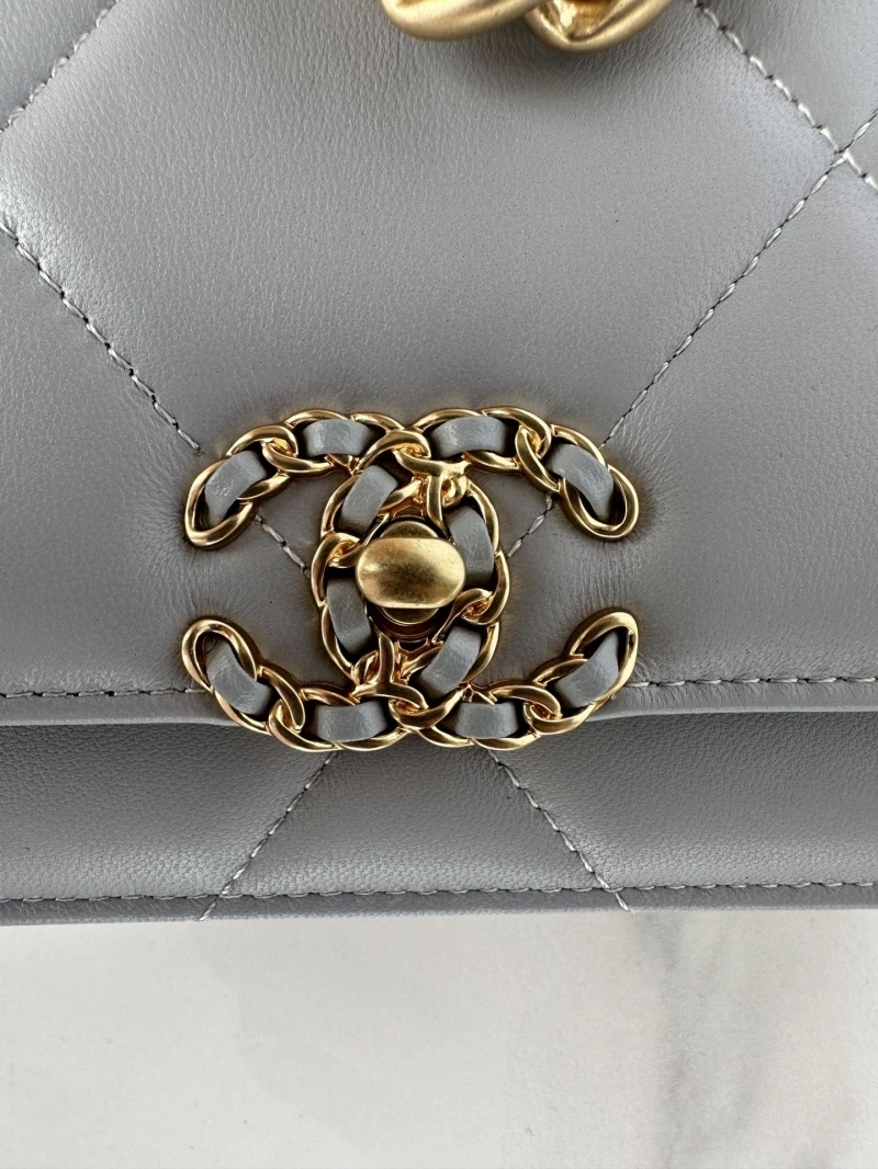 Ch**el 19 bags 4016a-0159