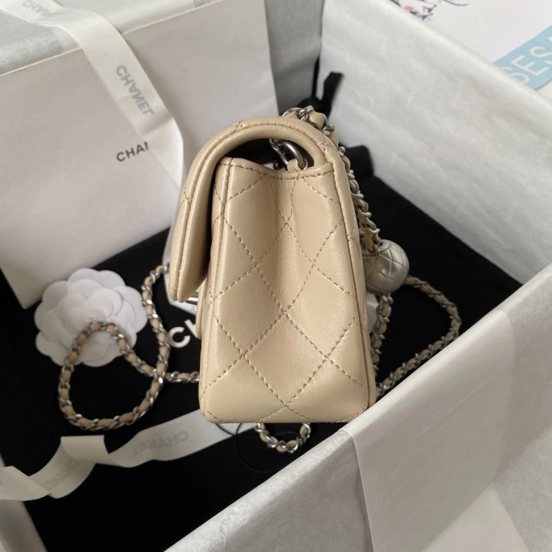 Ch**el cf series bags 4016a-0221