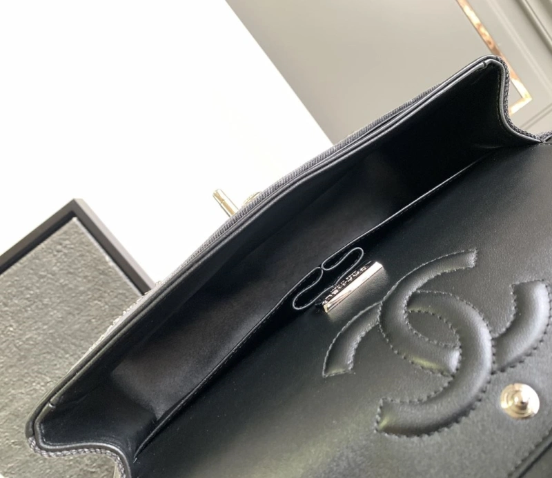 Ch**el cf series bags 4016a-0235