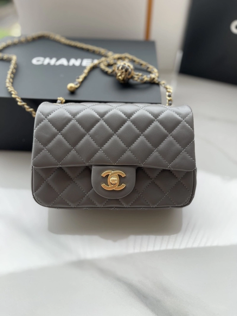 Ch**el cf series bags 4016a-0297