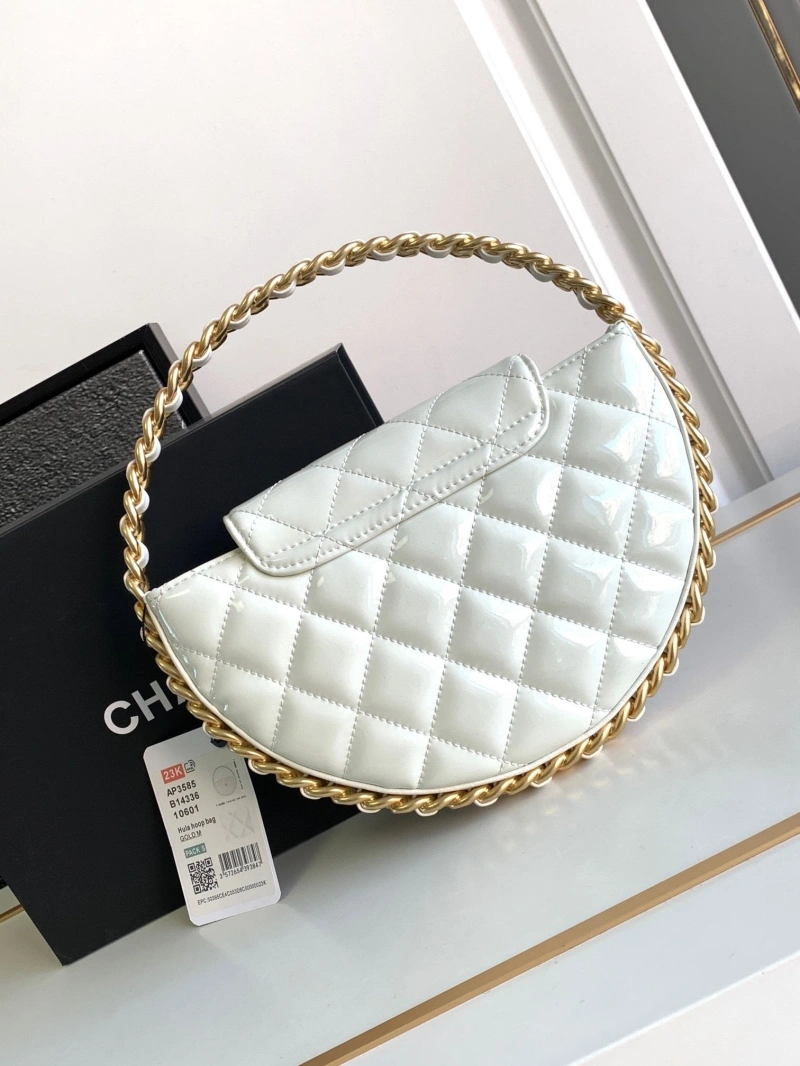 Ch**el round bags 4016a-0467