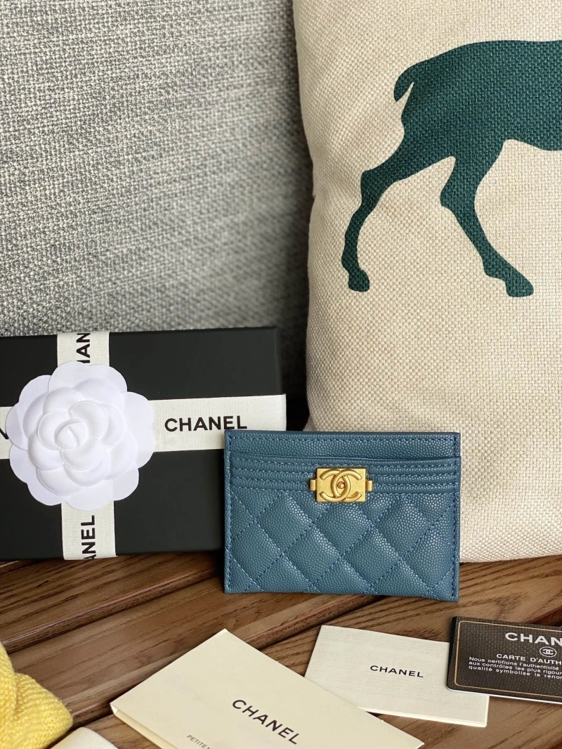 Ch**el wallets 4016a-0876