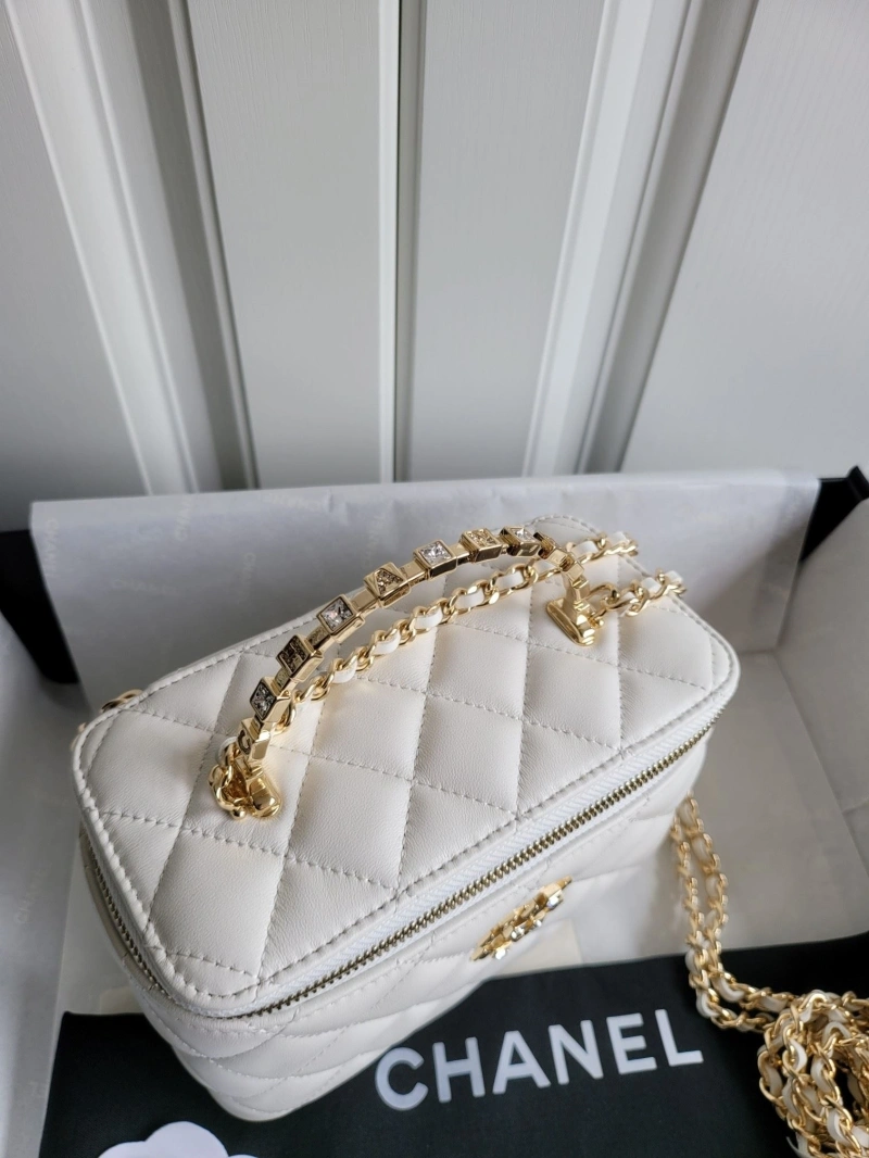 Ch**el cosmetic bags 4017-0041