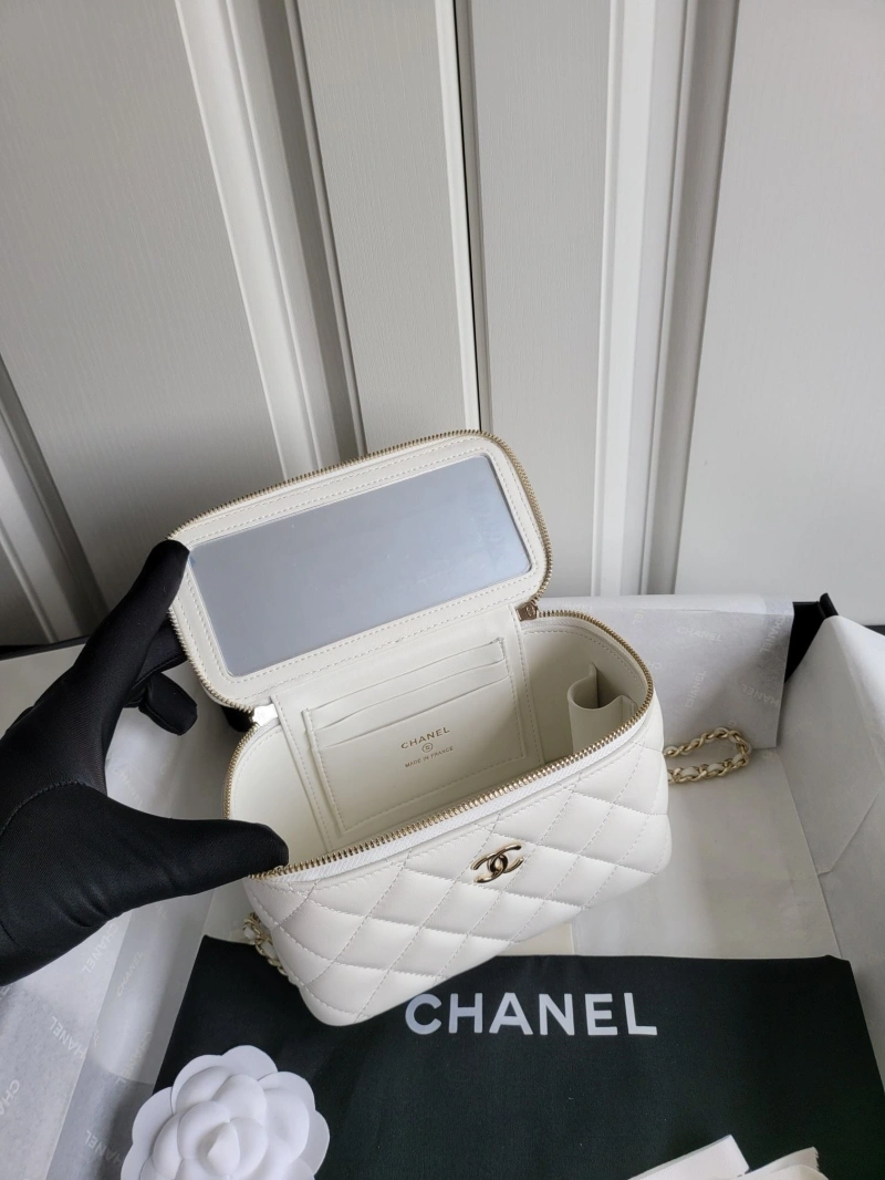 Ch**el cosmetic bags 4017-0046