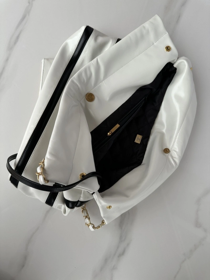 Ch**el shopping bags 4017-0162