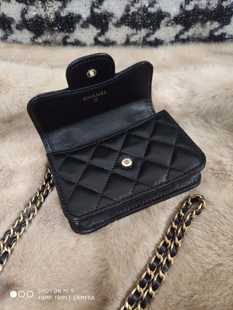Ch**el cosmetic bags 4017-0235