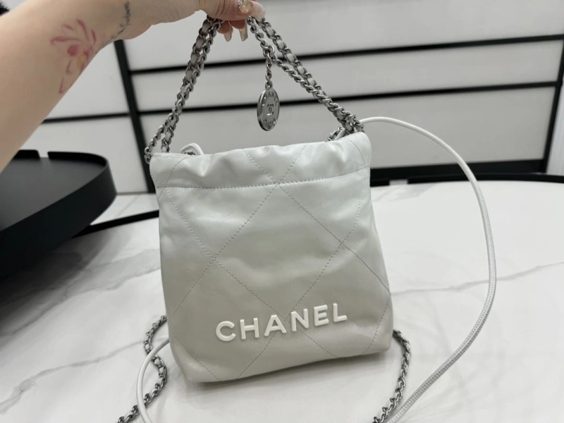 Ch**el shopping bags 4017-0391