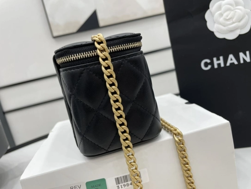 Ch**el cosmetic bags 4017-0510