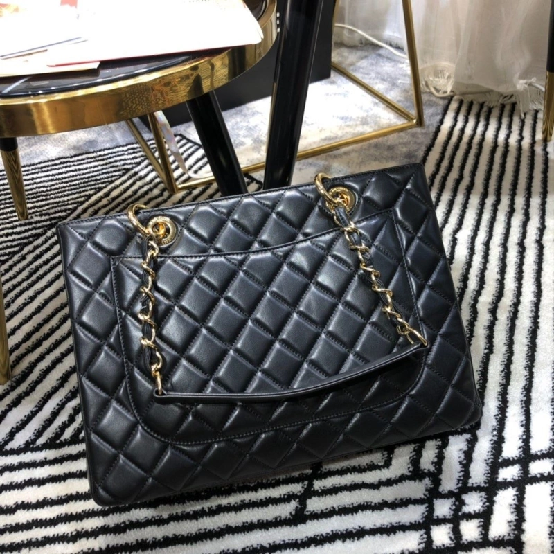 Ch**el shopping bags 4017-0608