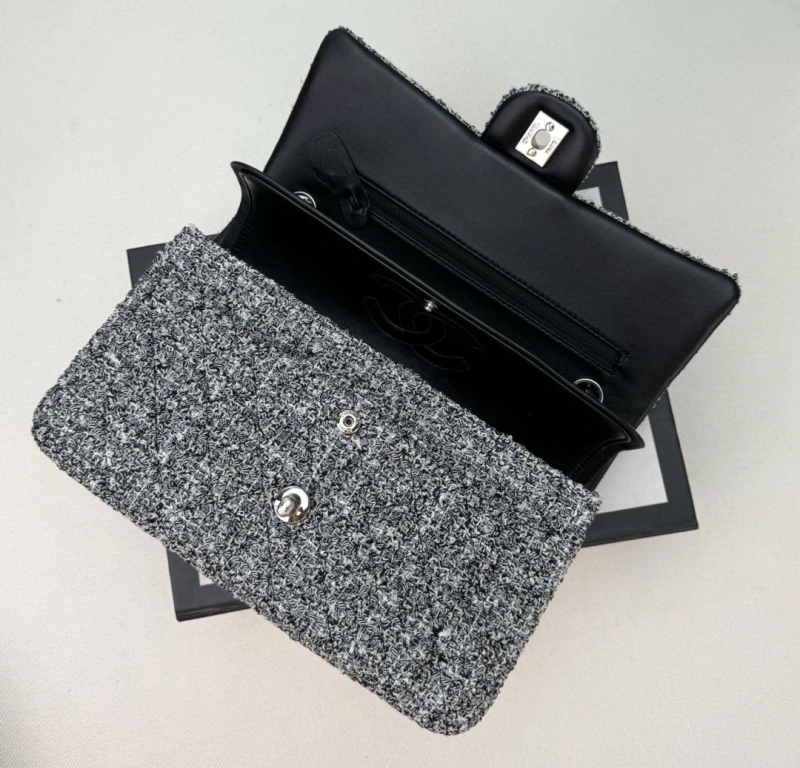 Ch**el cf series bags 4017-0637