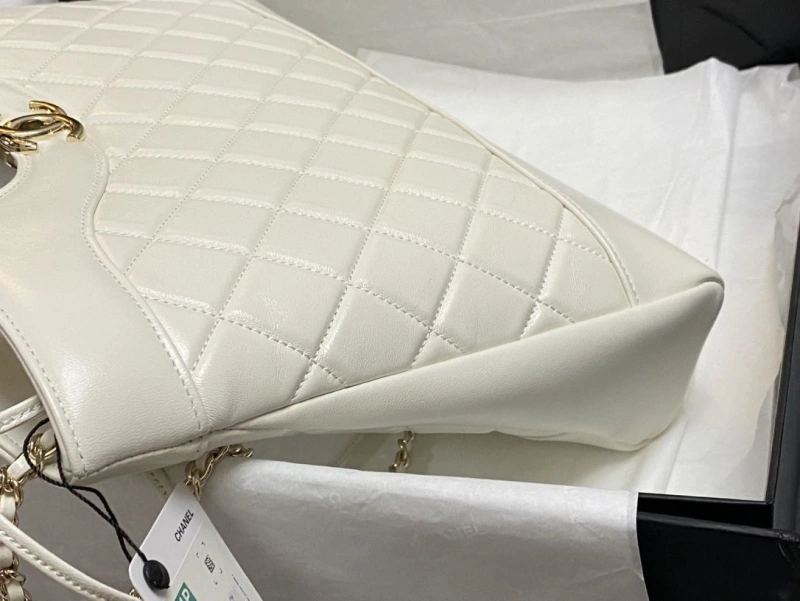 Ch**el shopping bags 4017-0658