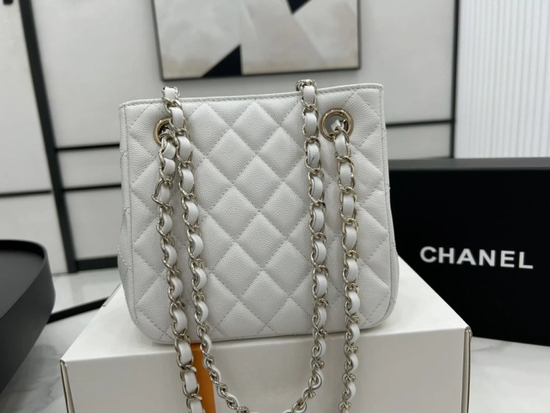 Ch**el shopping bags 4017-0668