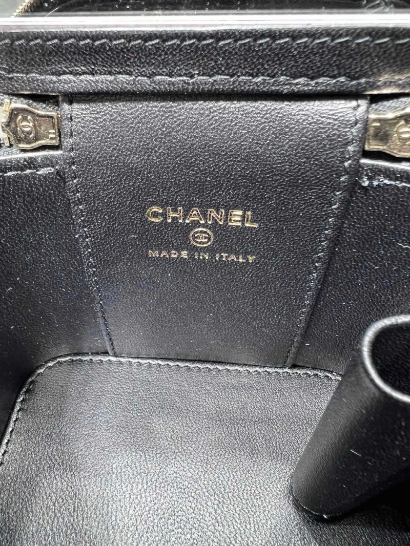 Ch**el cosmetic bags 4017-0701