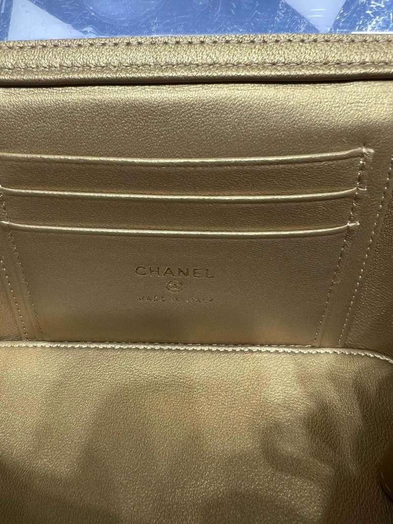 Ch**el cosmetic bags 4017-0707