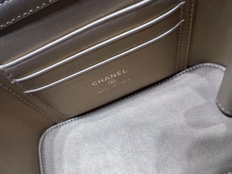 Ch**el cosmetic bags 4017-0709