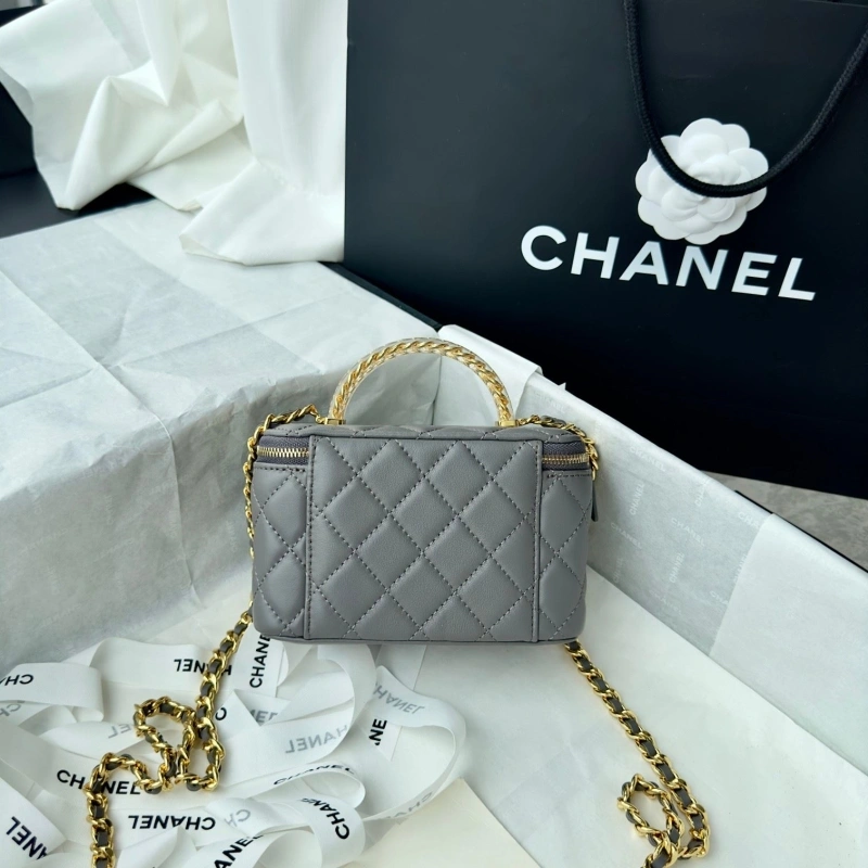 Ch**el cosmetic bags 4017-0766