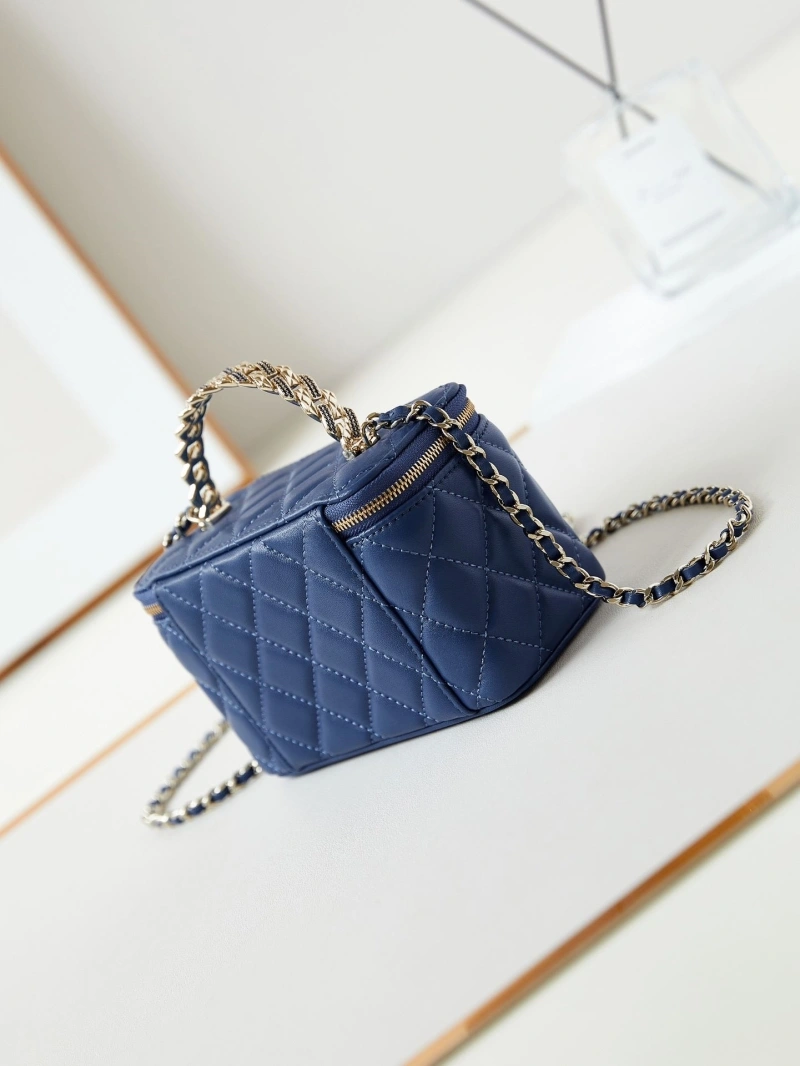 Ch**el cosmetic bags 4017-0811