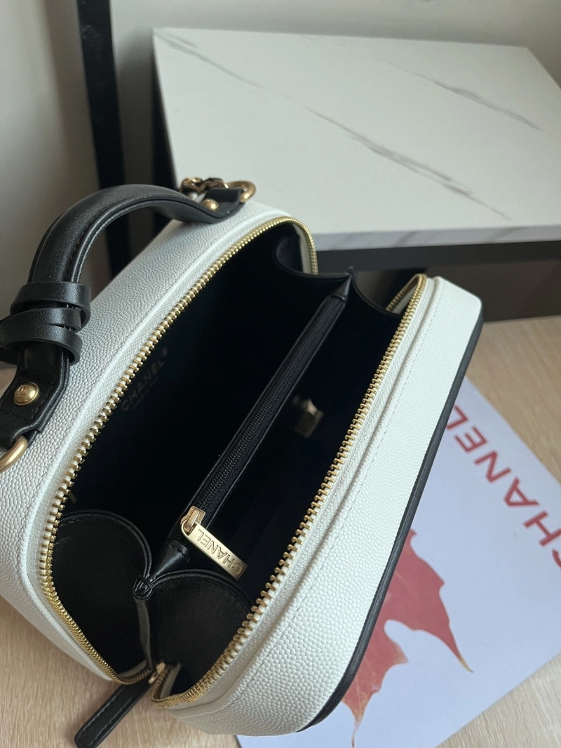 Ch**el cosmetic bags 4017-0820
