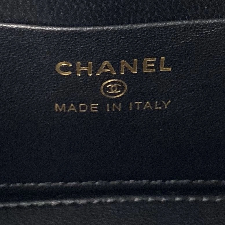 Ch**el cosmetic bags 4017-0834