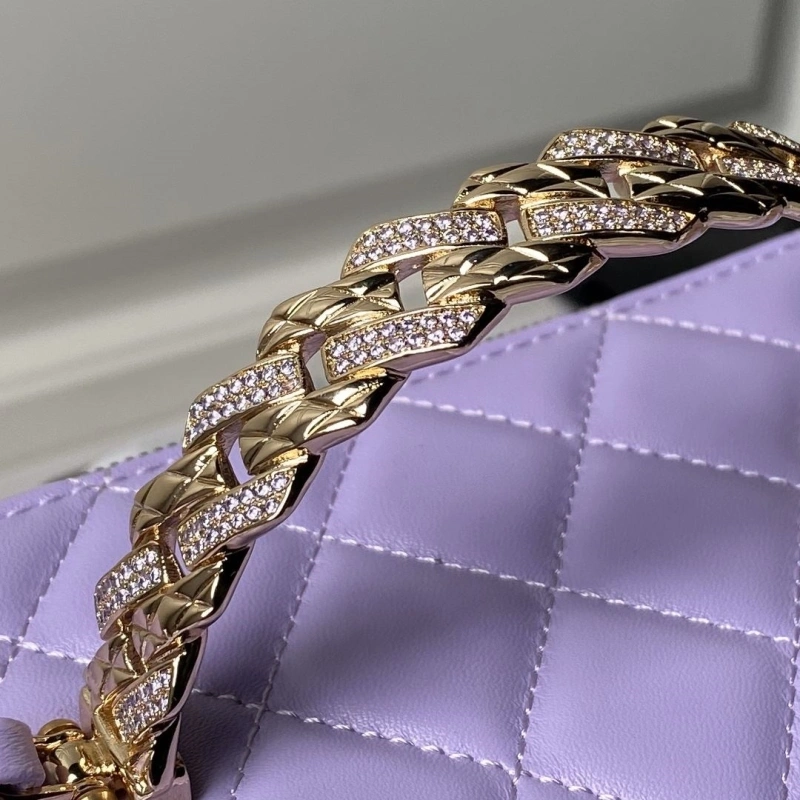 Ch**el cosmetic bags 4017-0835