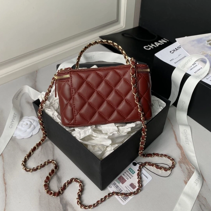 Ch**el cosmetic bags 4017-0838