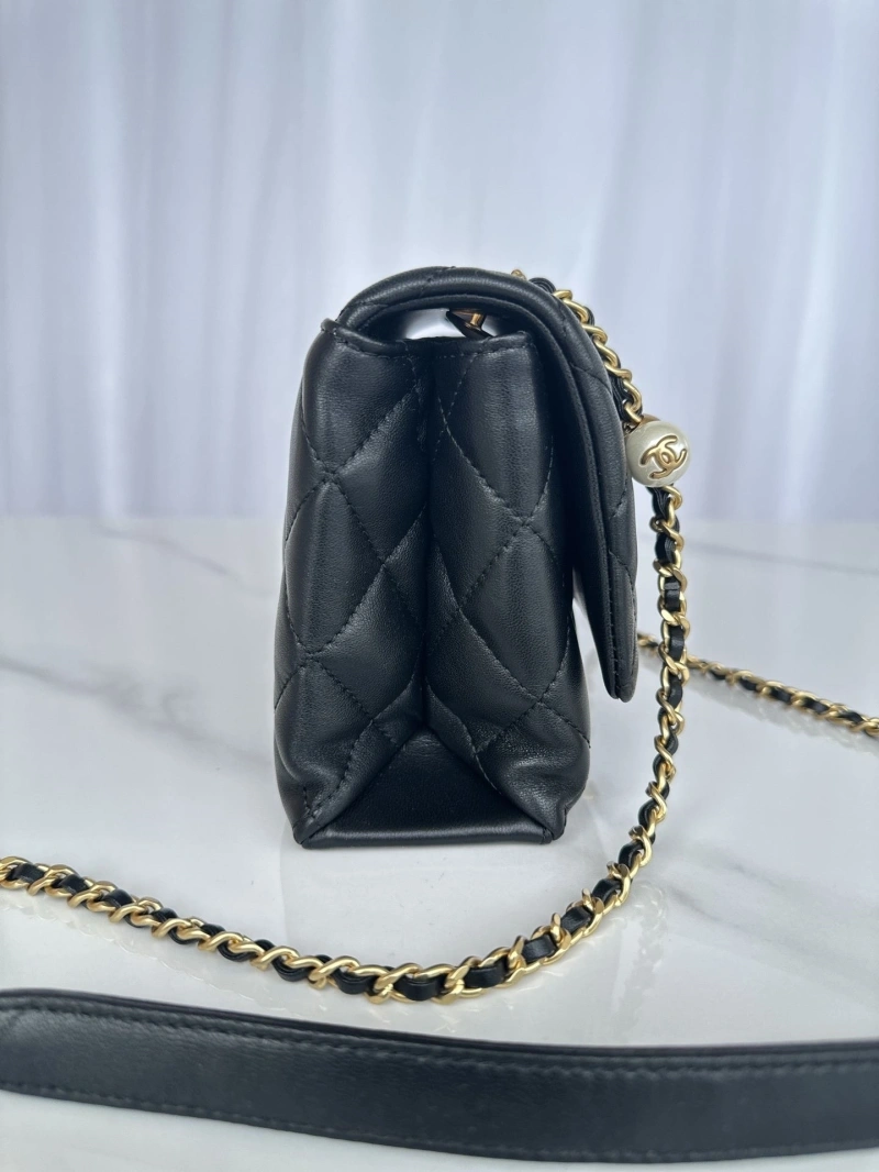 Ch**el woc bags 4017-0868