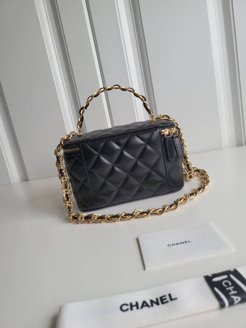 Ch**el cosmetic bags 4017-0947