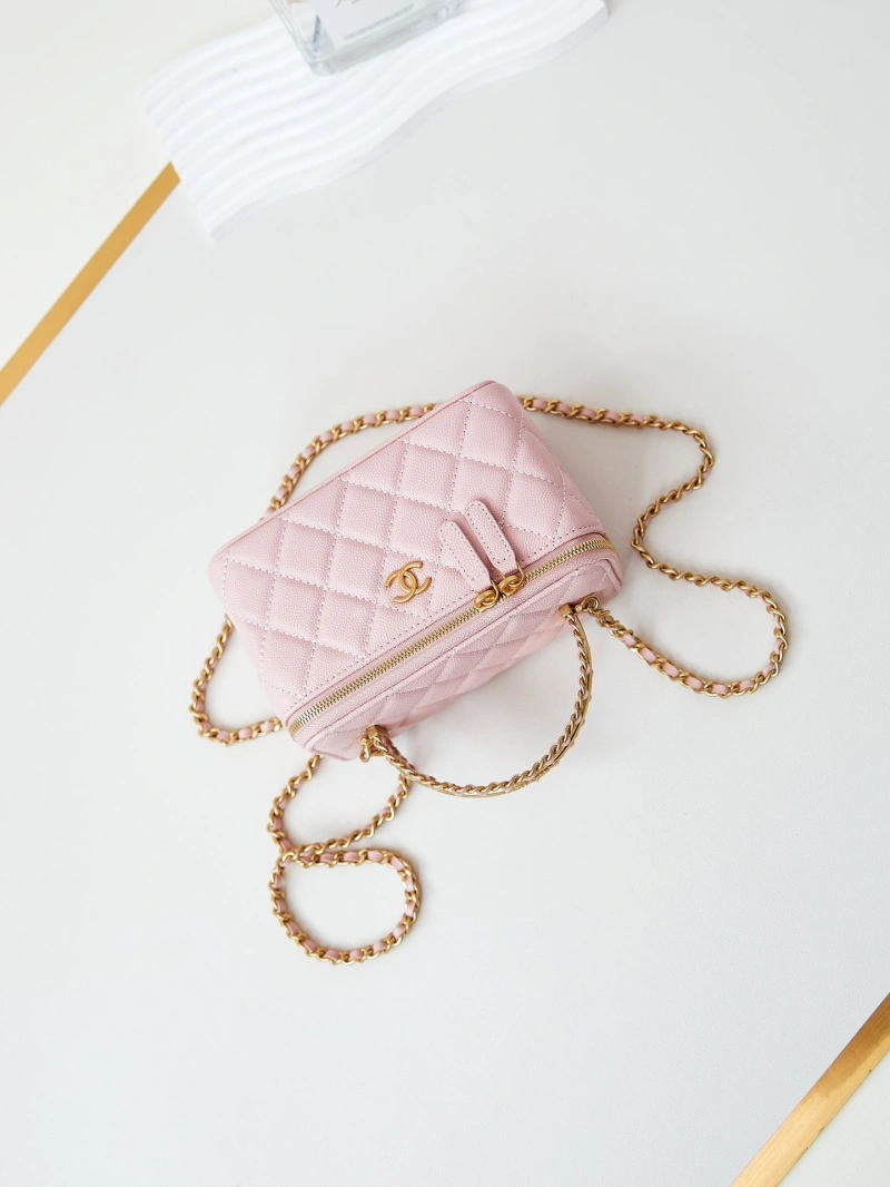 Ch**el cosmetic bags 4017-0951