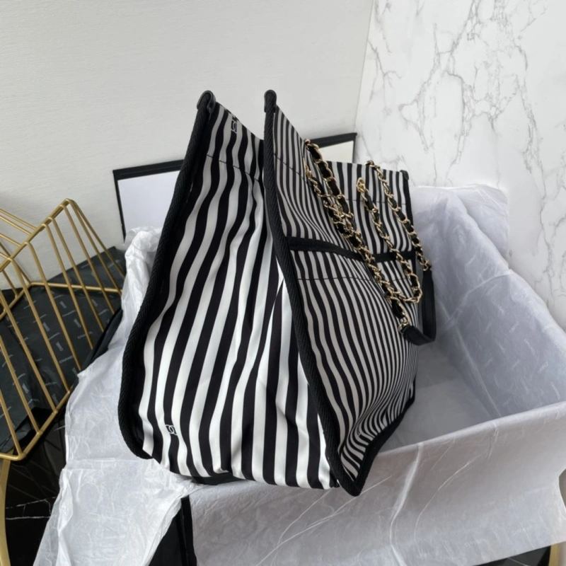 Ch**el shopping bags 4017-0957