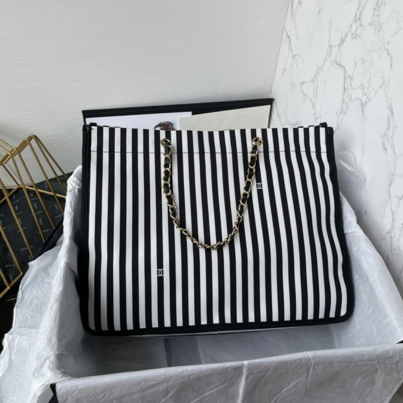 Ch**el shopping bags 4017-0957
