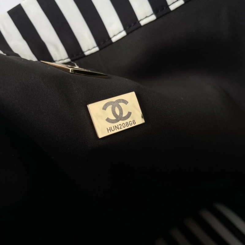 Ch**el shopping bags 4017-0957