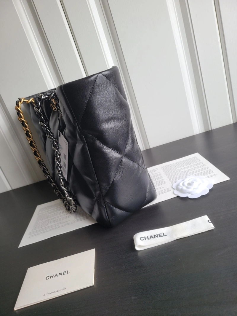 Ch**el shopping bags 4017-1028
