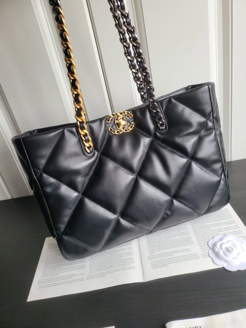 Ch**el shopping bags 4017-1028
