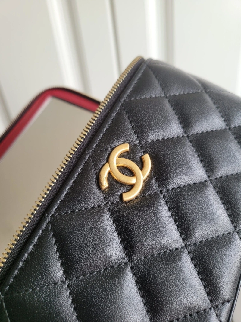Ch**el cosmetic bags 4017-1047