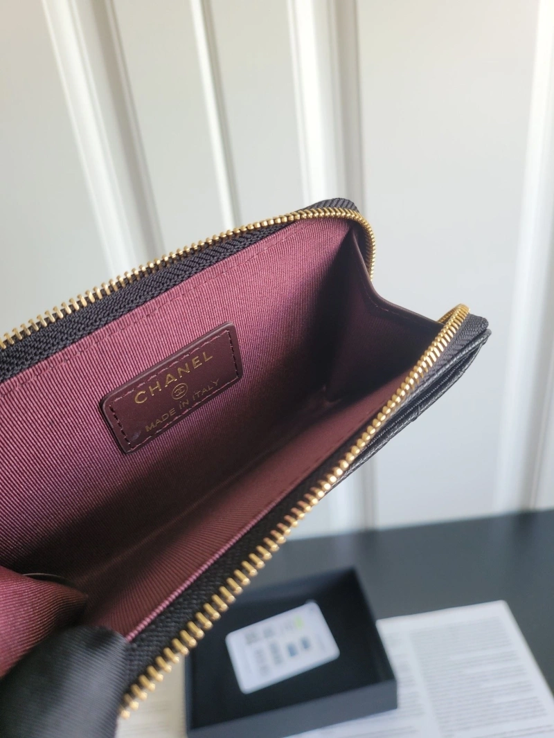 Ch**el wallets 4017-1165